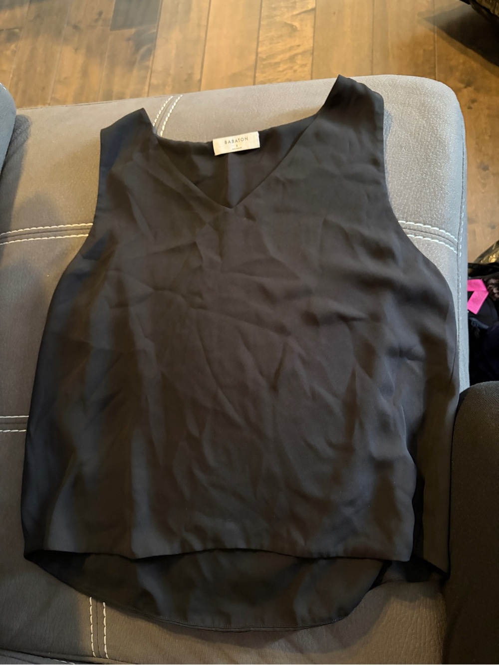 Babaton Black V-Neck Silk-Feel Sleeveless Camisole